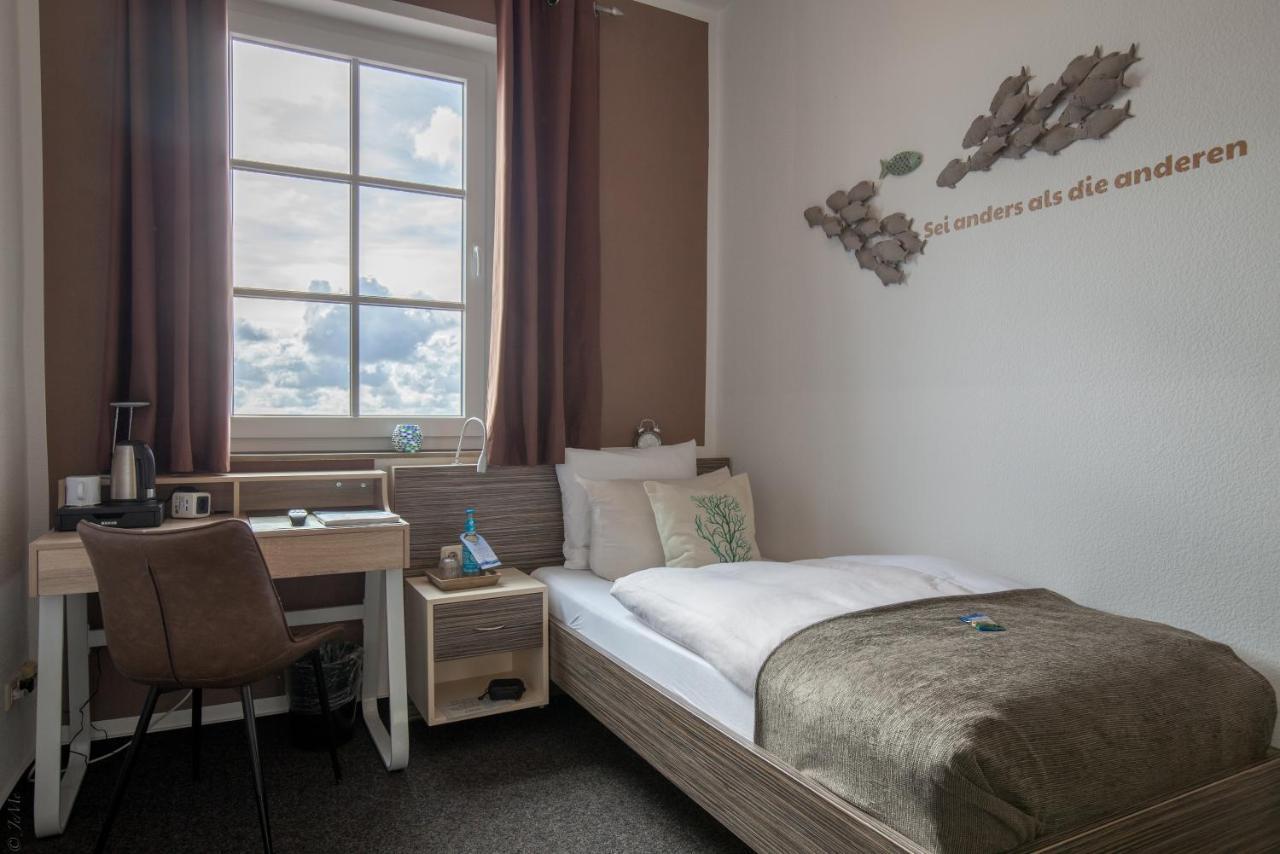 Akzent Strandhotels Seestern, Delphin & Lachs Wilhelmshaven Ngoại thất bức ảnh